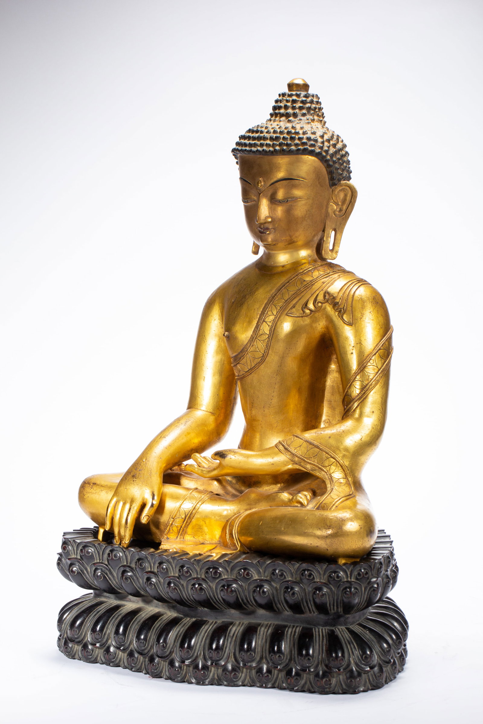 Gilded bronze Buddha statue - 5