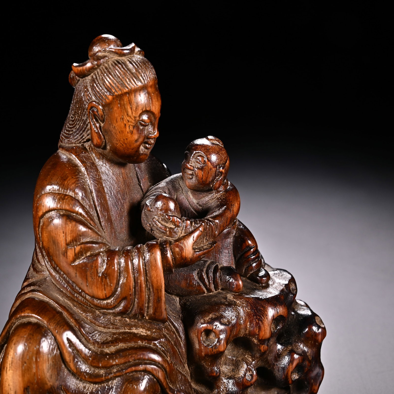 Boxwood Figures - 5