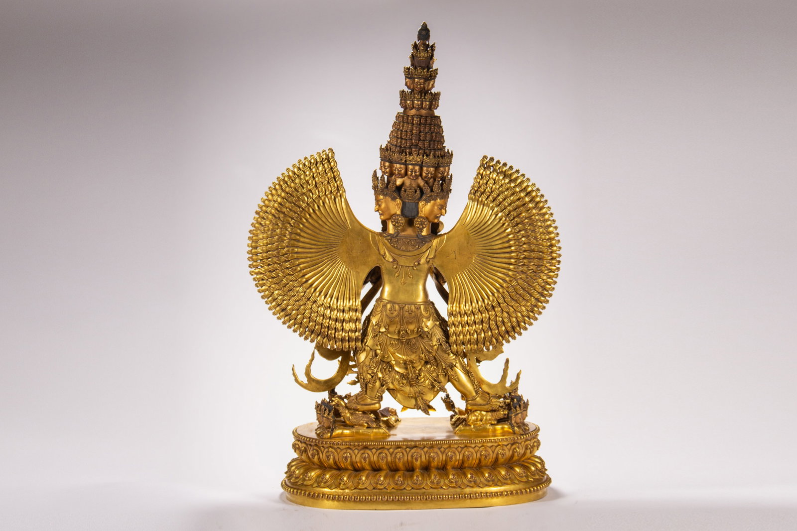 Gilded bronze Buddha statue - 10
