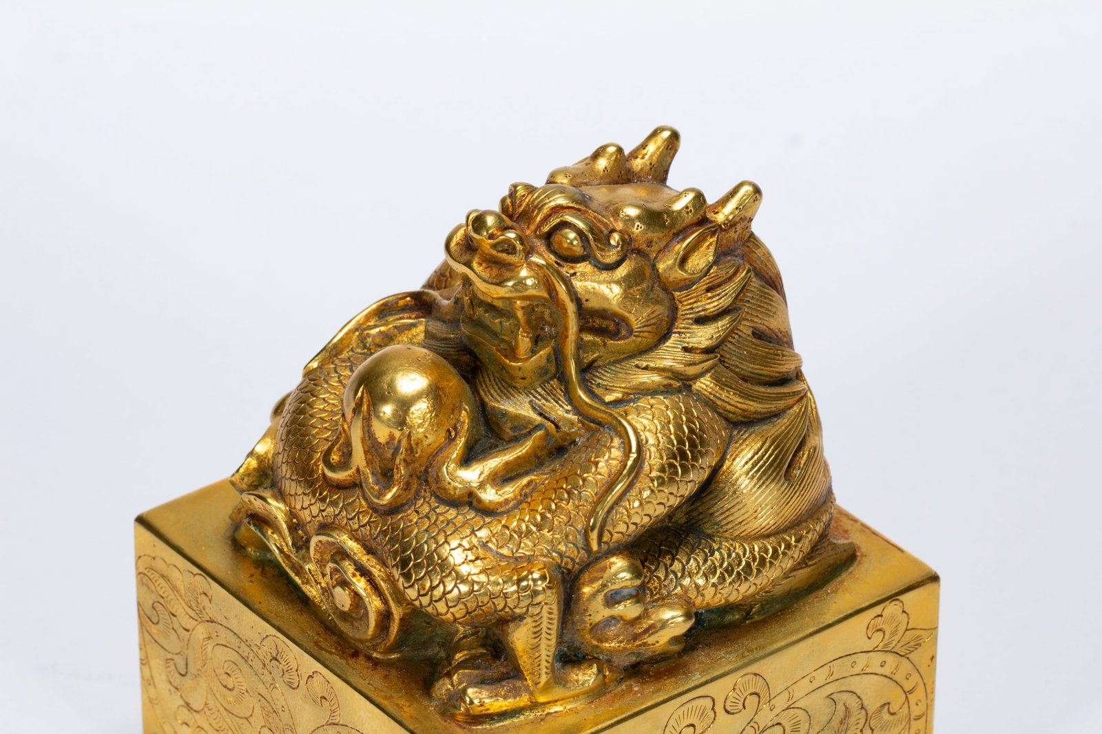 Gilded bronze seal - 2