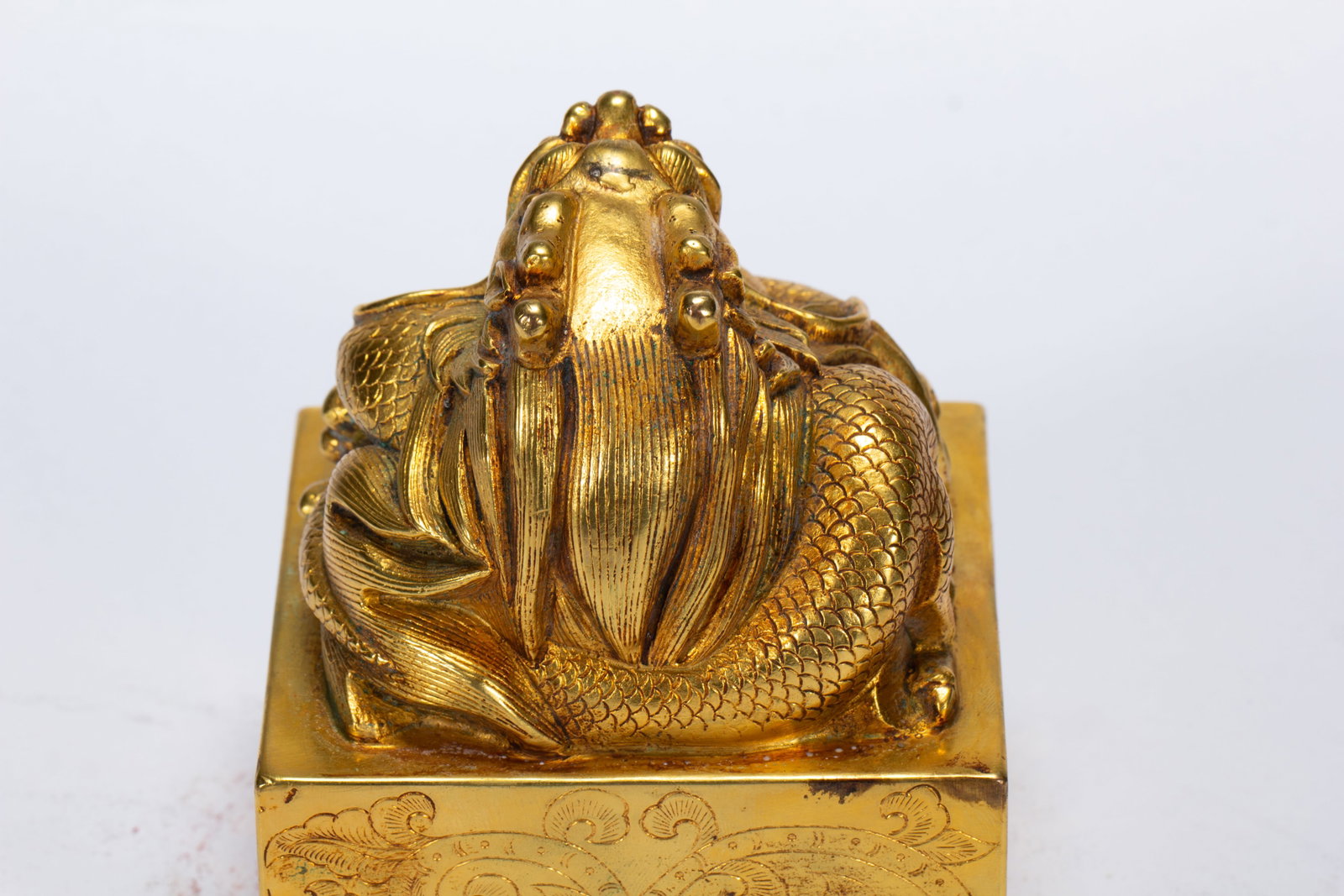 Gilded bronze seal - 8