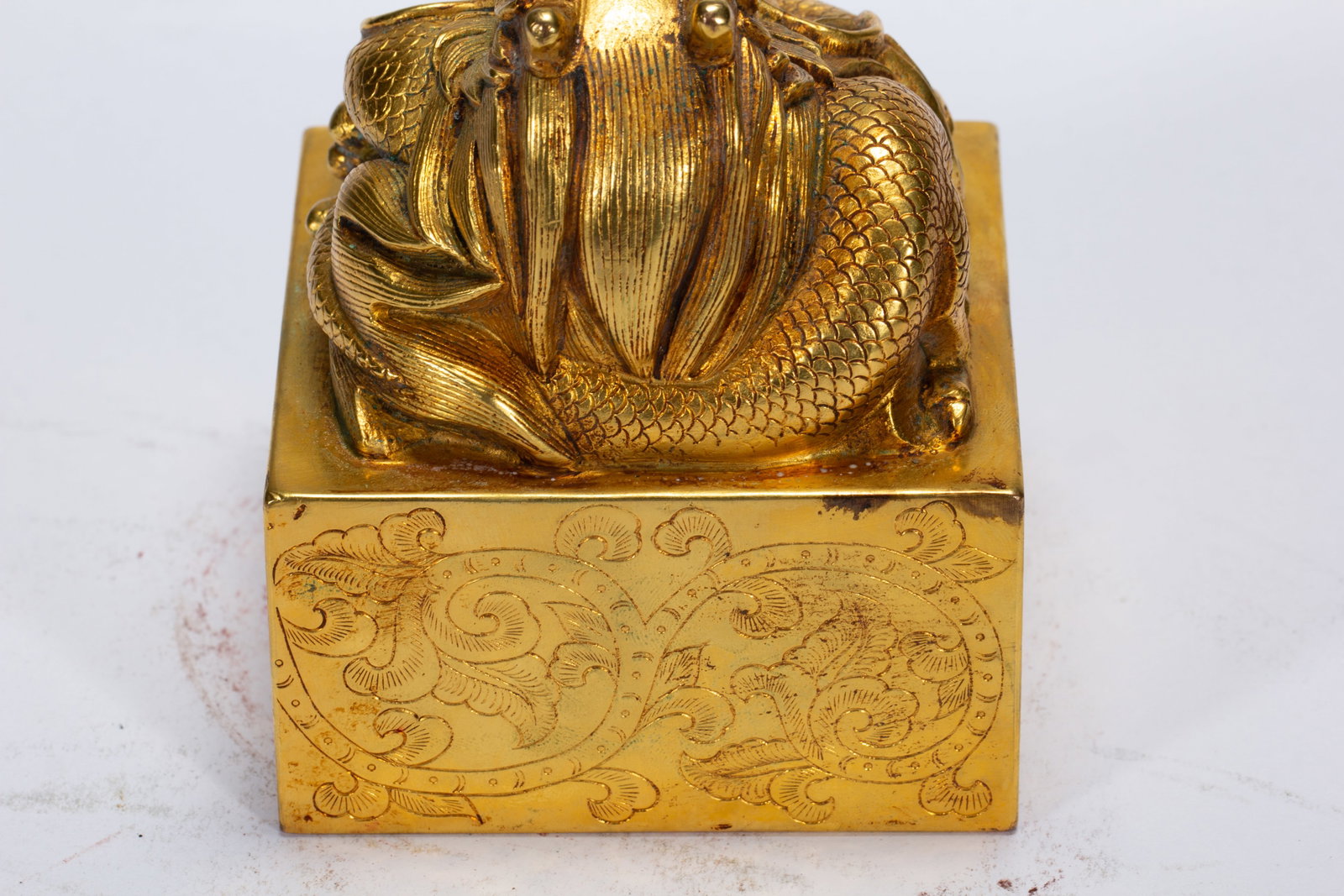 Gilded bronze seal - 9