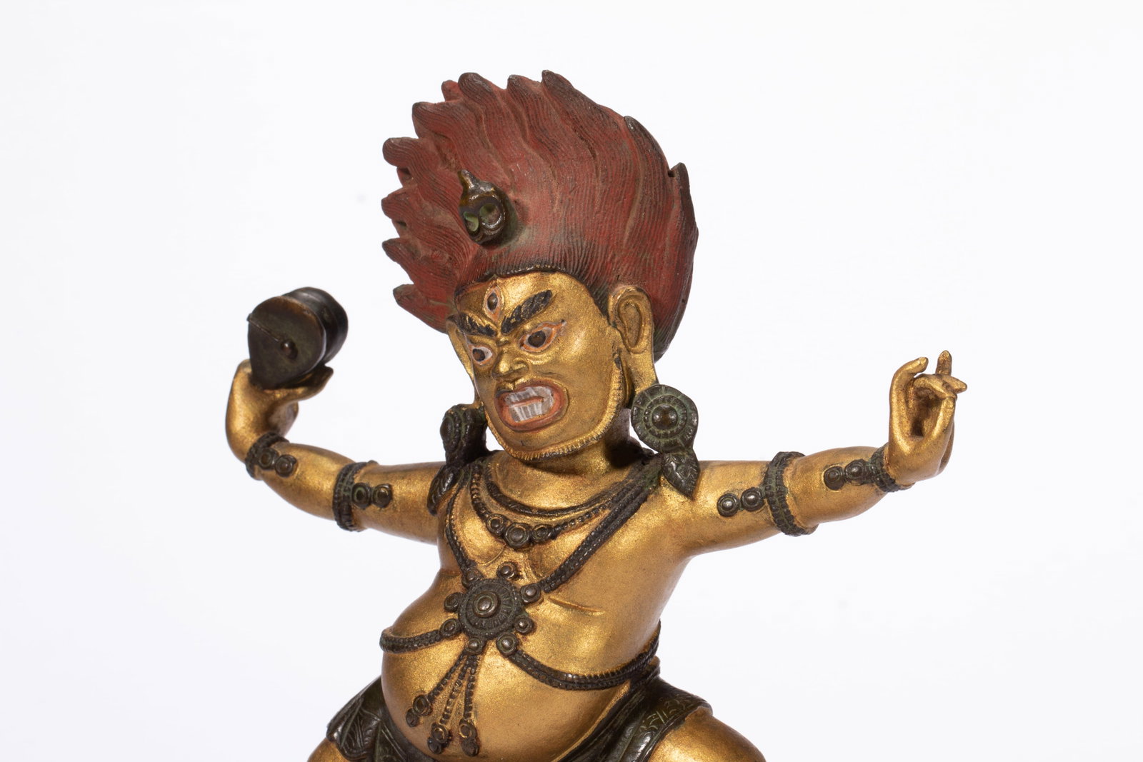 A bronze guardian statue - 6