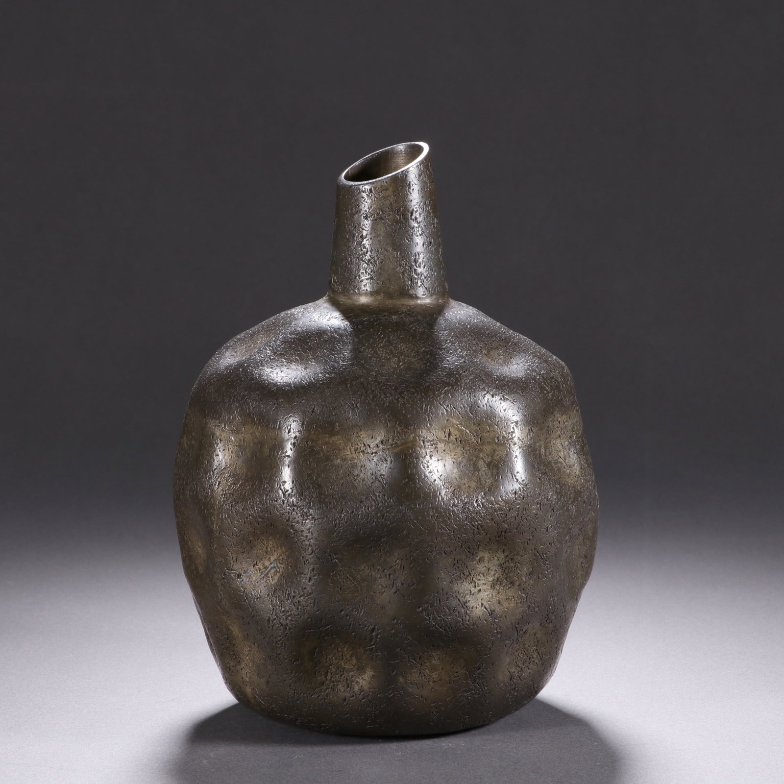 Pewter flower vase: Height 15cm, Width 11.5cm