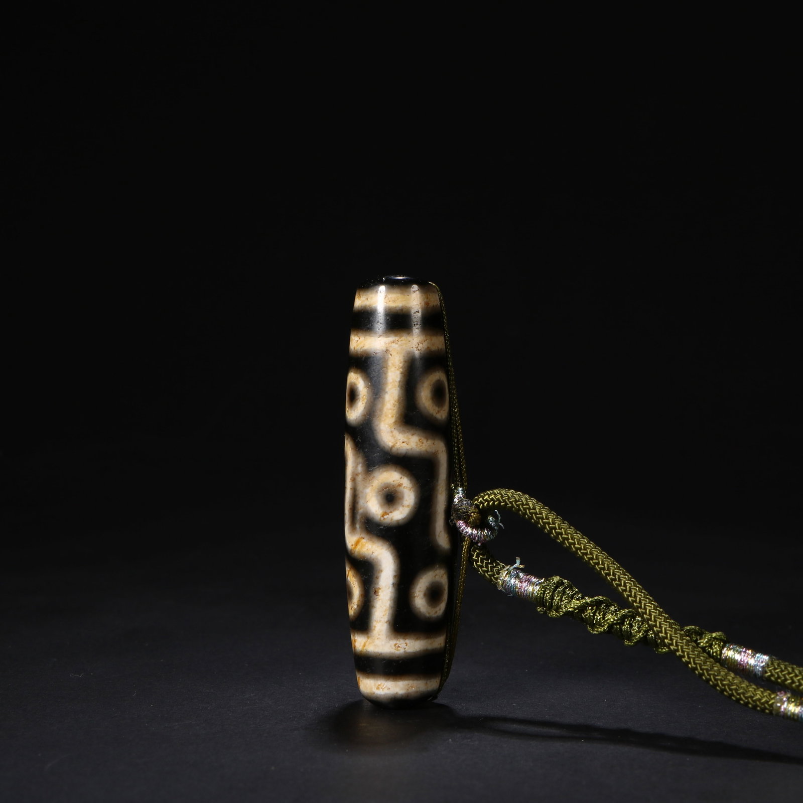Dzi bead - 2