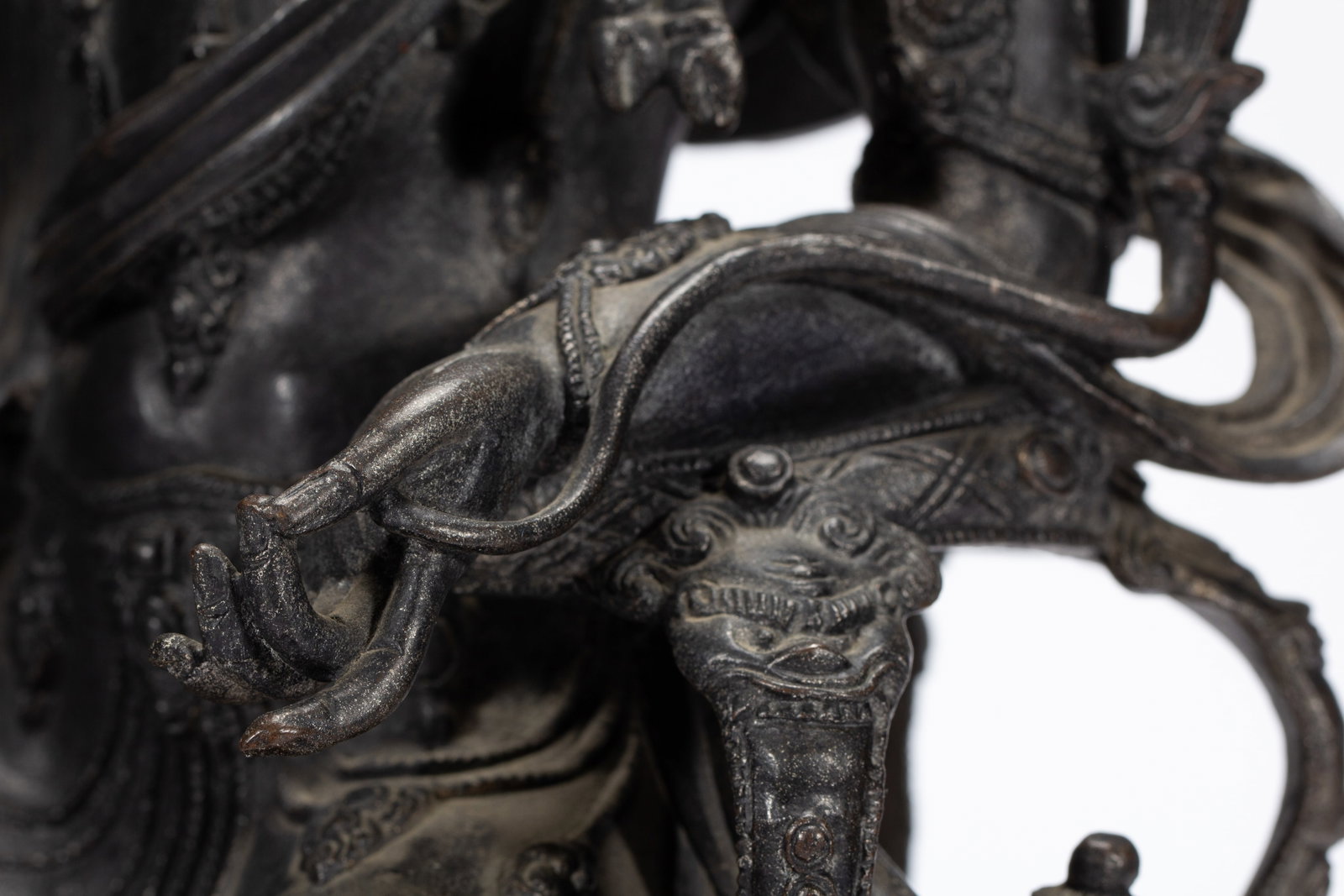 Bronze Buddha statue - 6