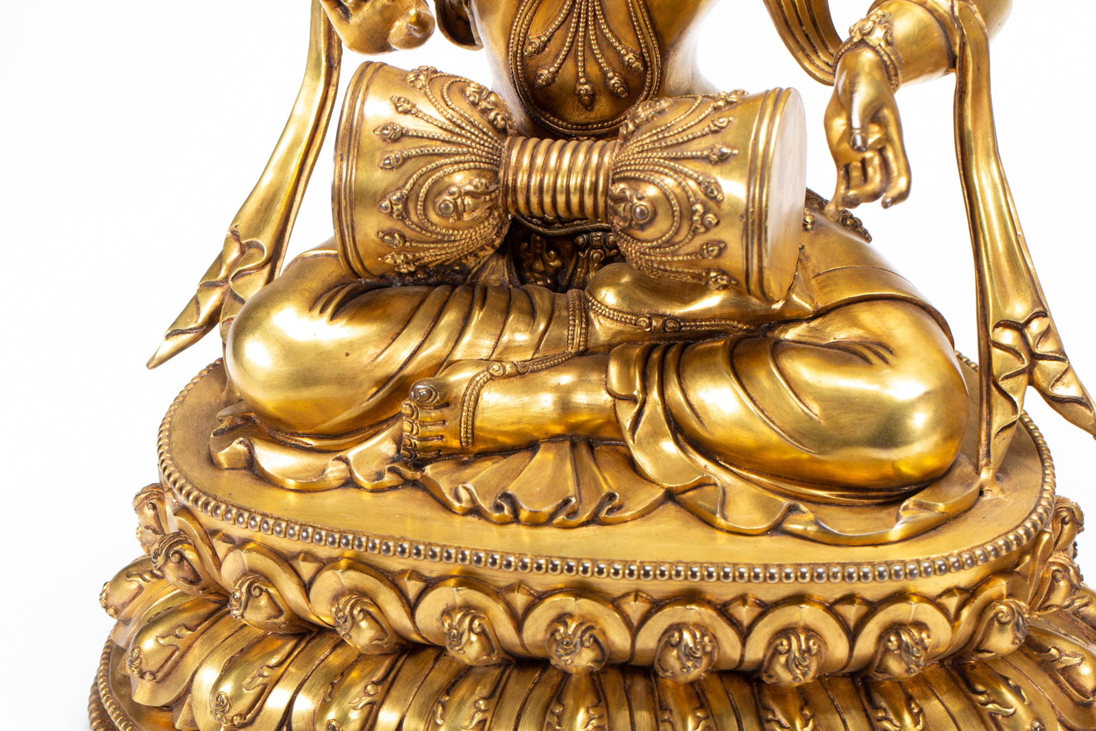 Gilded bronze Buddha statue - 3