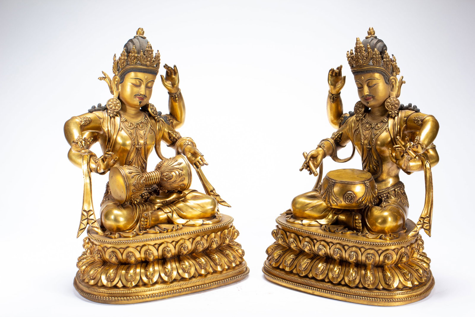 Gilded bronze Buddha statue - 5