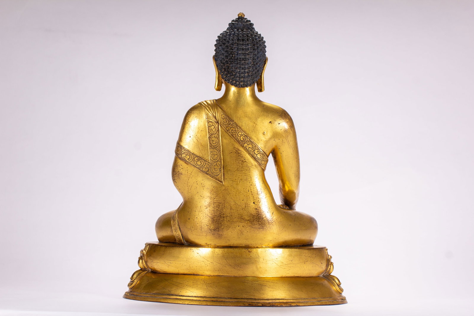 Gilded bronze Buddha statue - 7