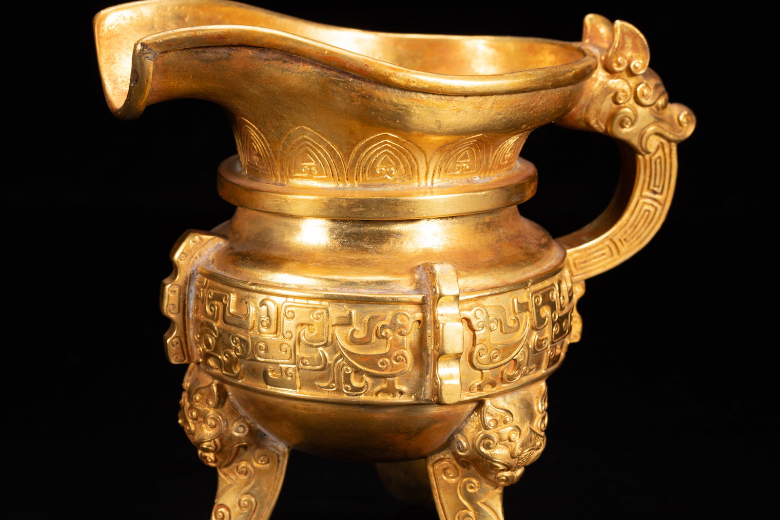 Gilded bronze cup - 3