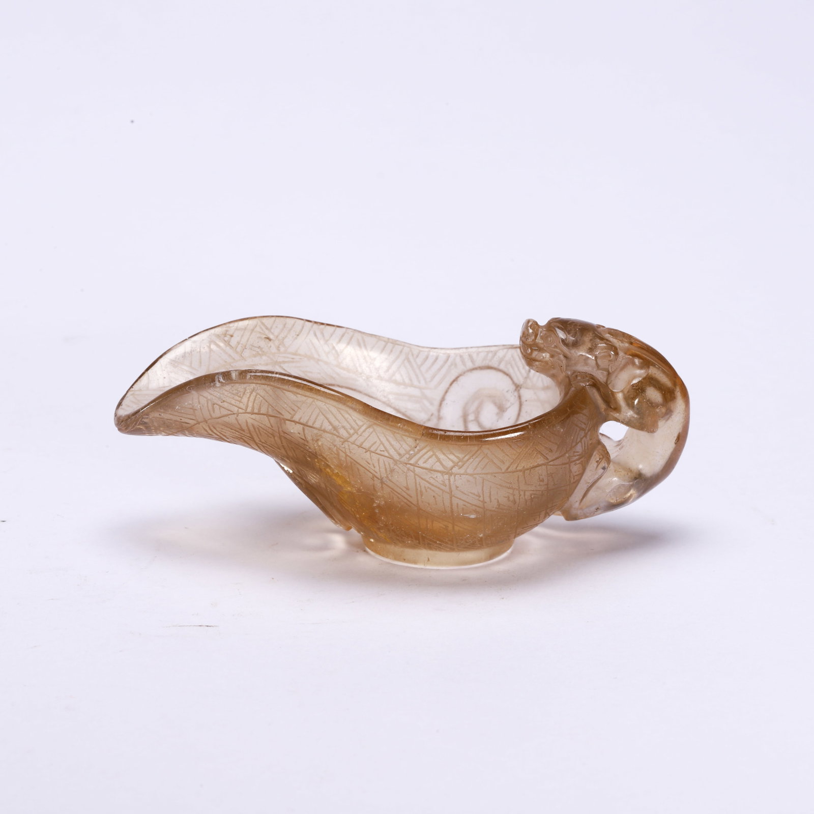 Crystal Dragon Pattern Cup: Length 8cm, Width 4cm, Height 3cm, Weight 50g