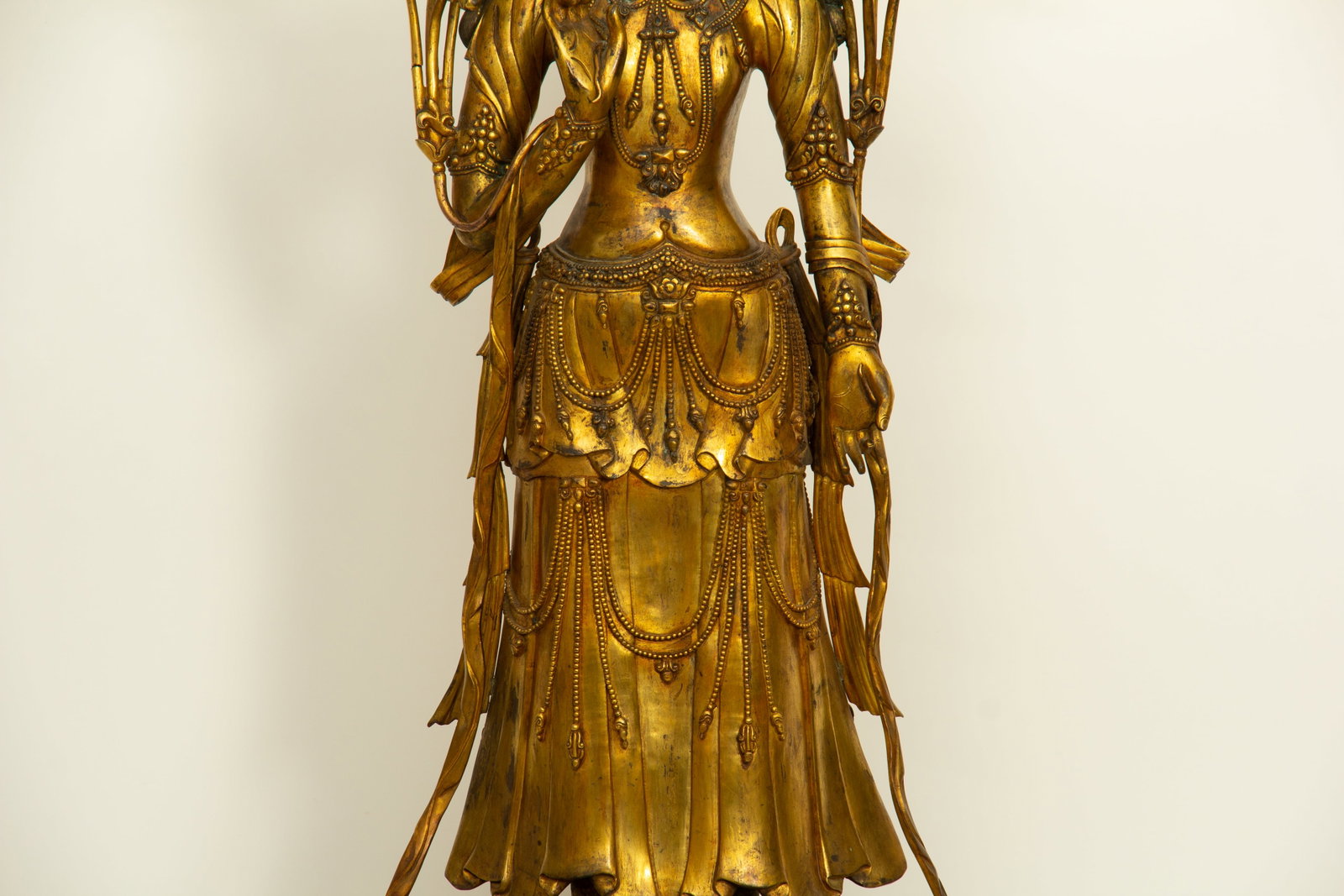 Gilded bronze Buddha statue - 3