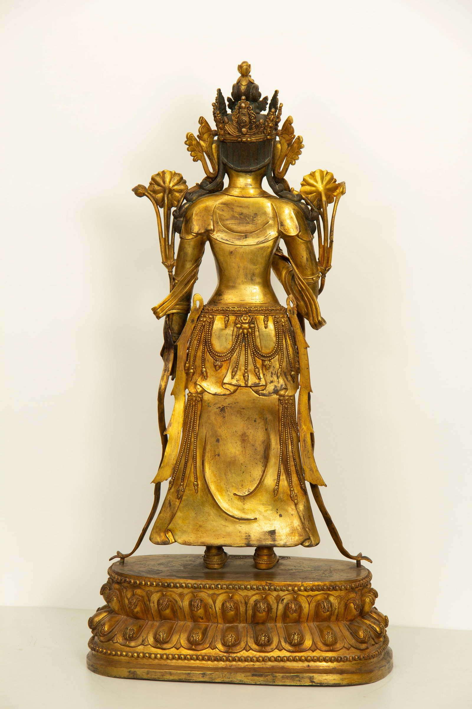 Gilded bronze Buddha statue - 9