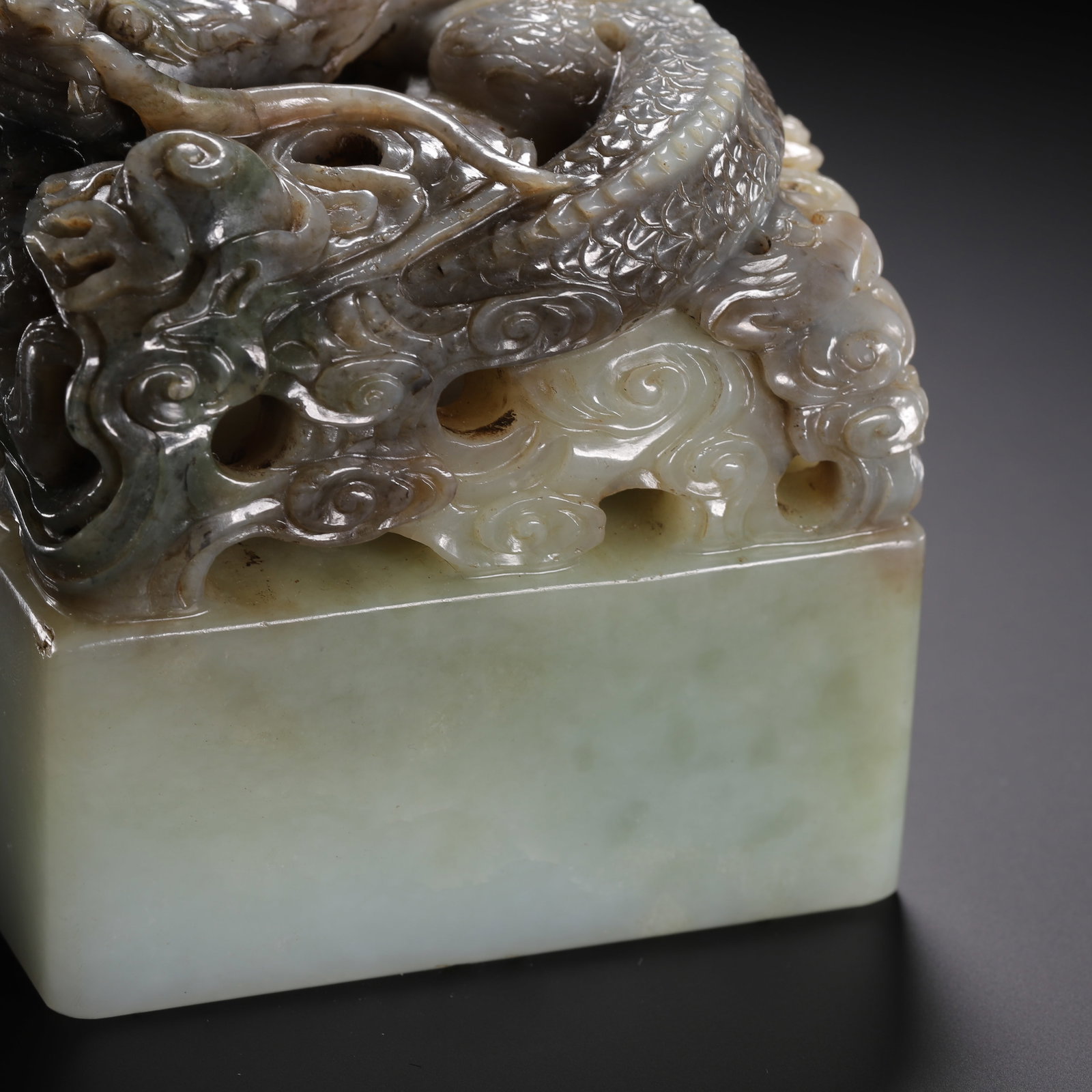 Hotan jade seal - 3