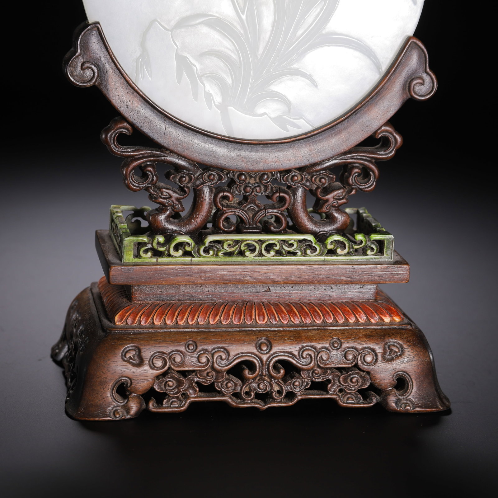 Hetian jade screen insert - 3