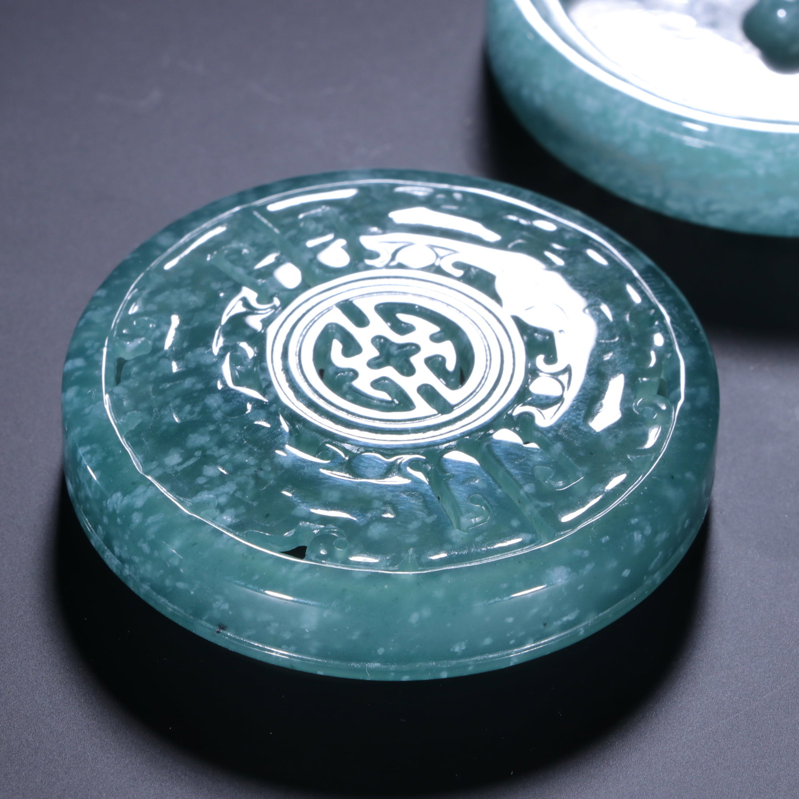 Jade Aromatherapy - 5