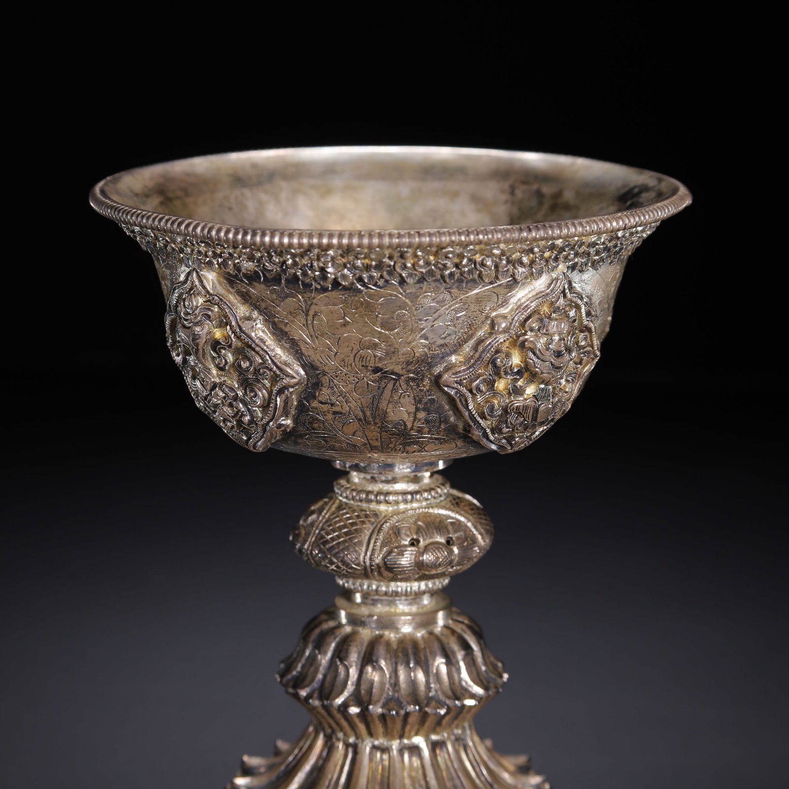 A Tibetan-style silver cup - 2
