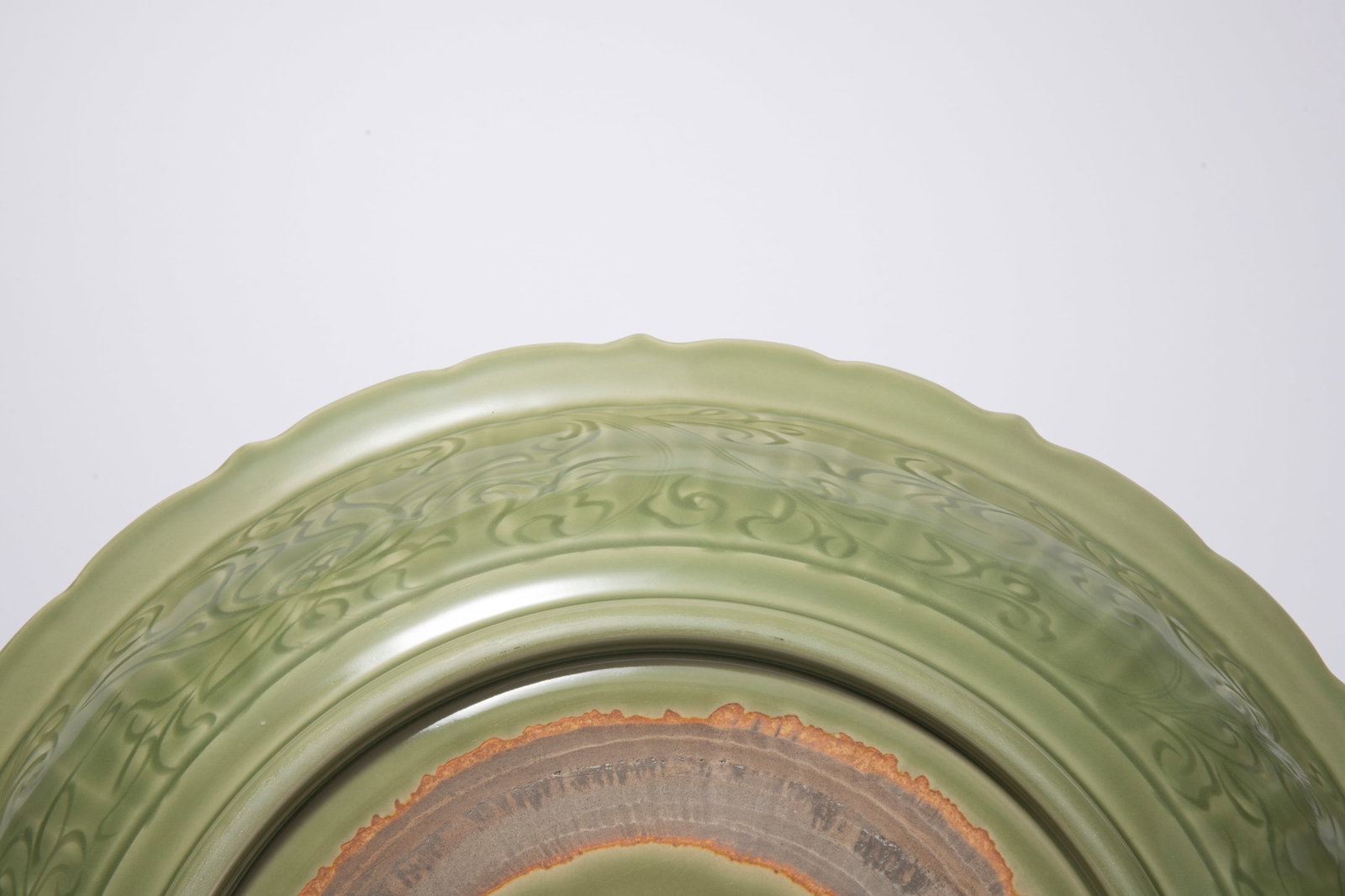 Longquan Large Plate from the Ming Dynasty - 8