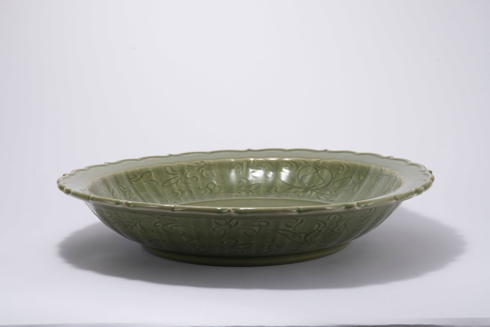 Longquan Large Plate from the Ming Dynasty - 9
