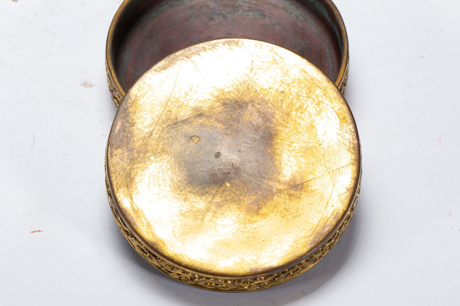 Gilded bronze dragon-patterned lid box - 6