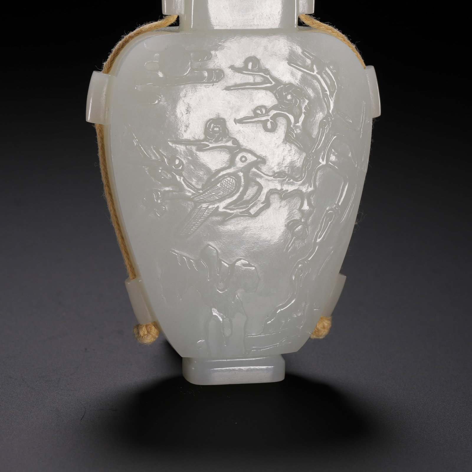 Hotan jade vase - 3