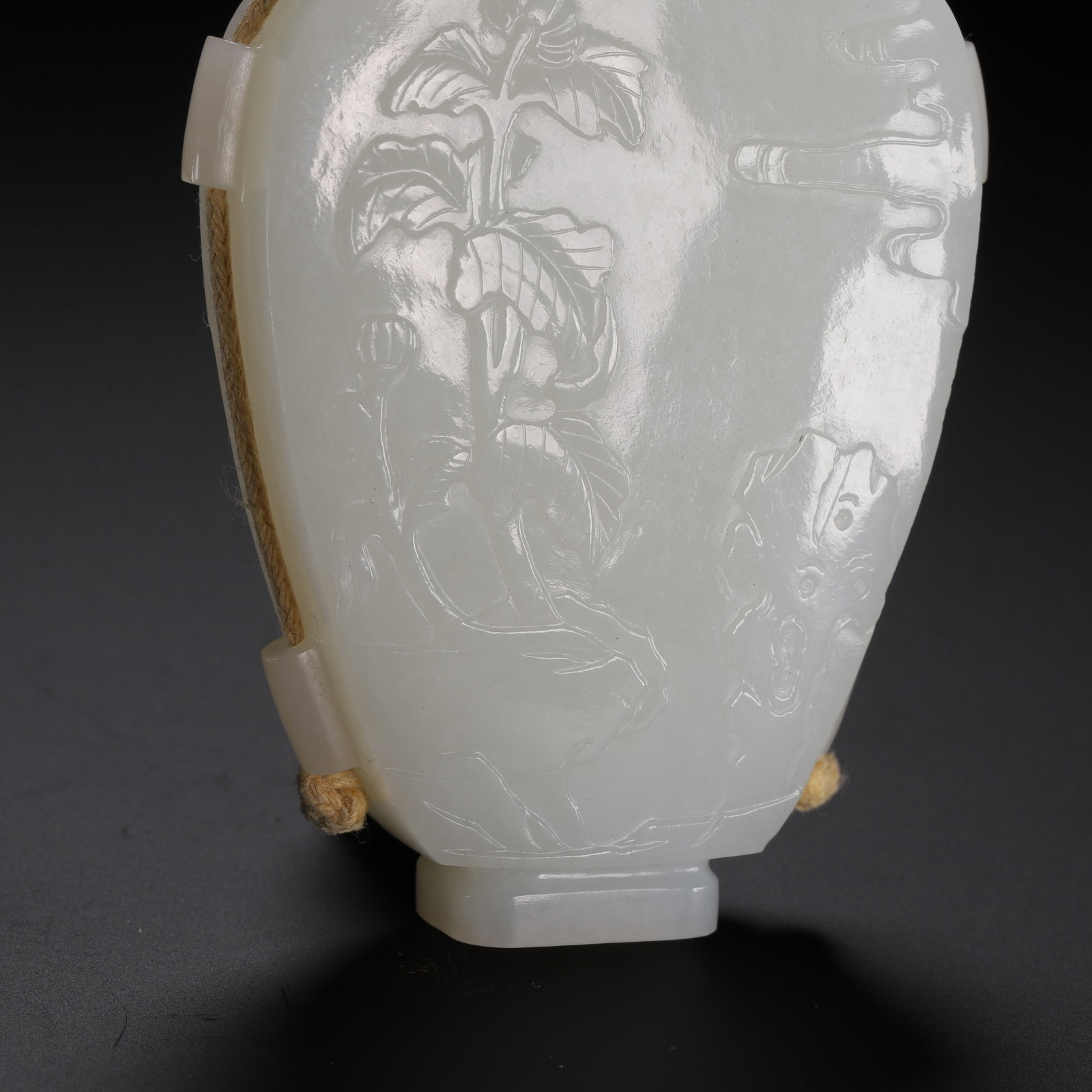 Hotan jade vase - 7