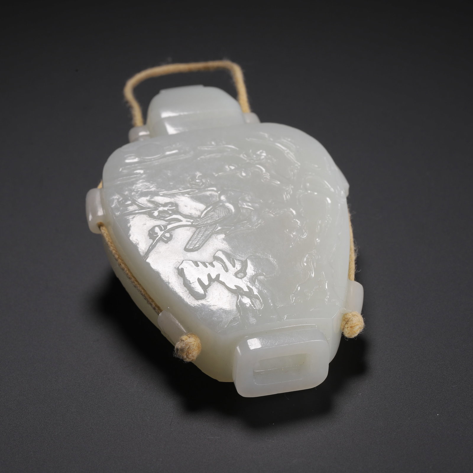 Hotan jade vase - 9