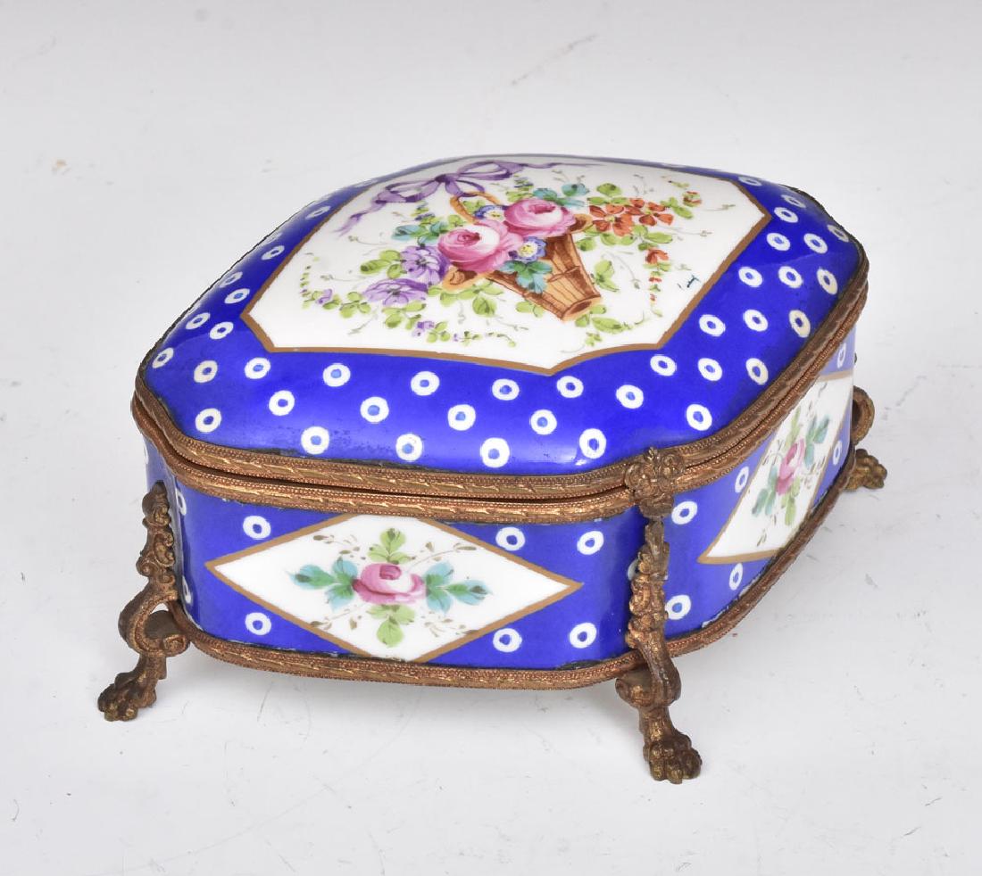 Continental Porcelain Dresser Box (1 of 3)