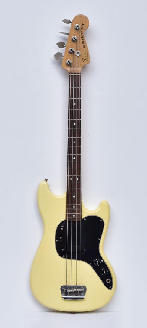 Fender Musicmaster Bass (1 of 3)