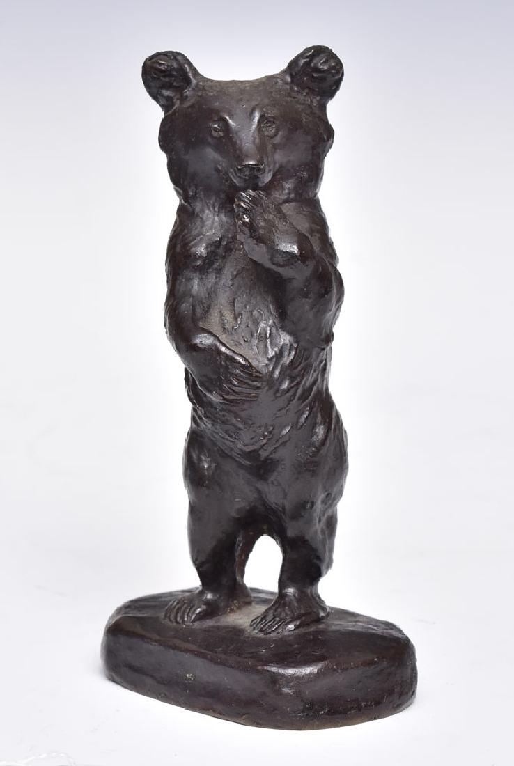 Eli Harvey Bronze (1 of 3)