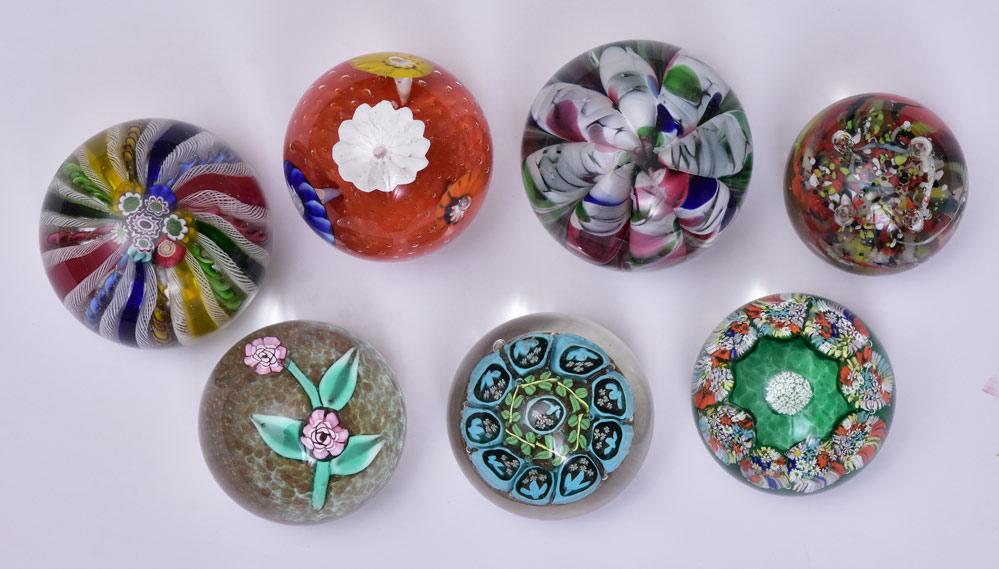 Collection of Paperweights (7) (1 of 3)