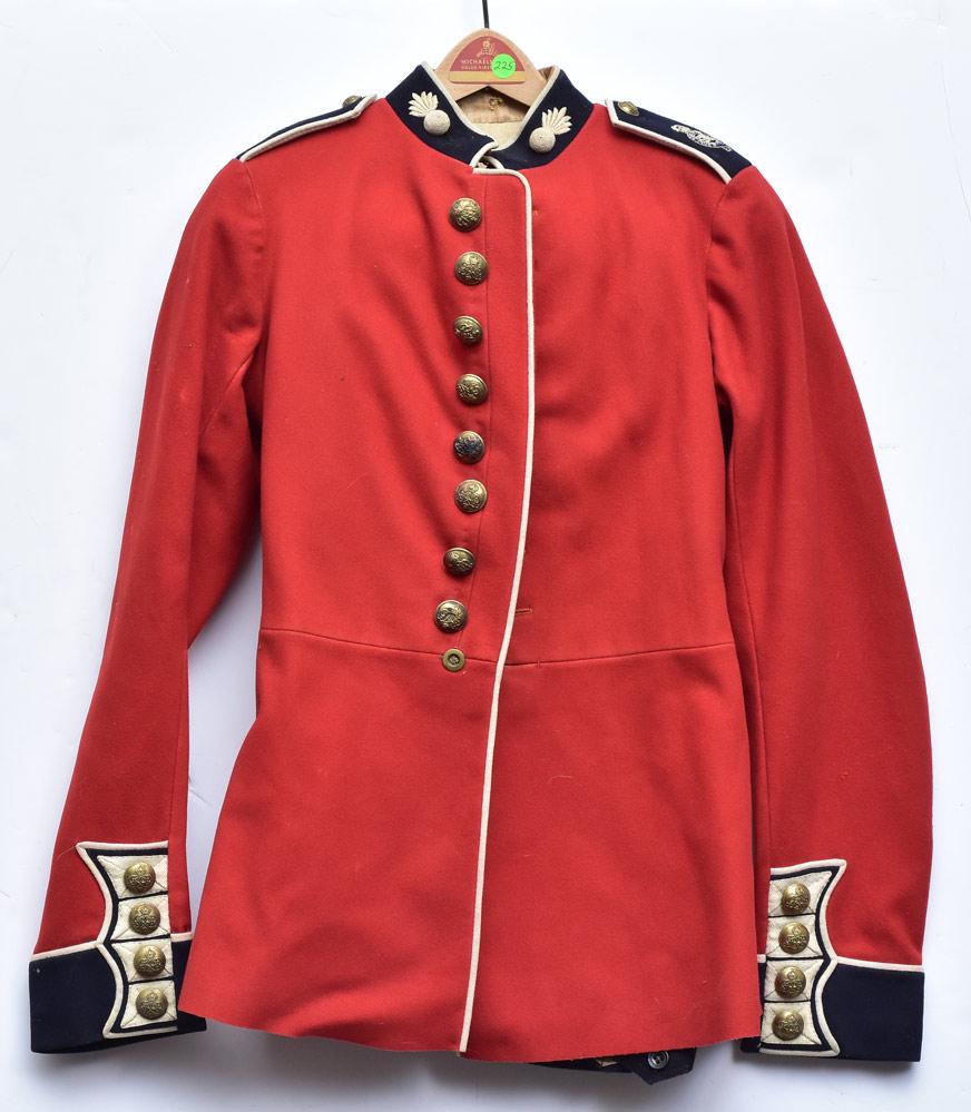 British Red Coat Uniform (1 of 9)