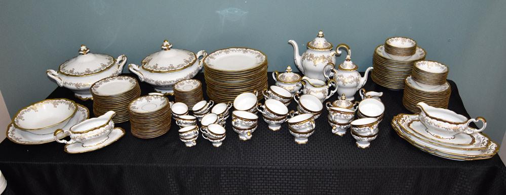 Weimar China Dinnerware Set (1 of 4)