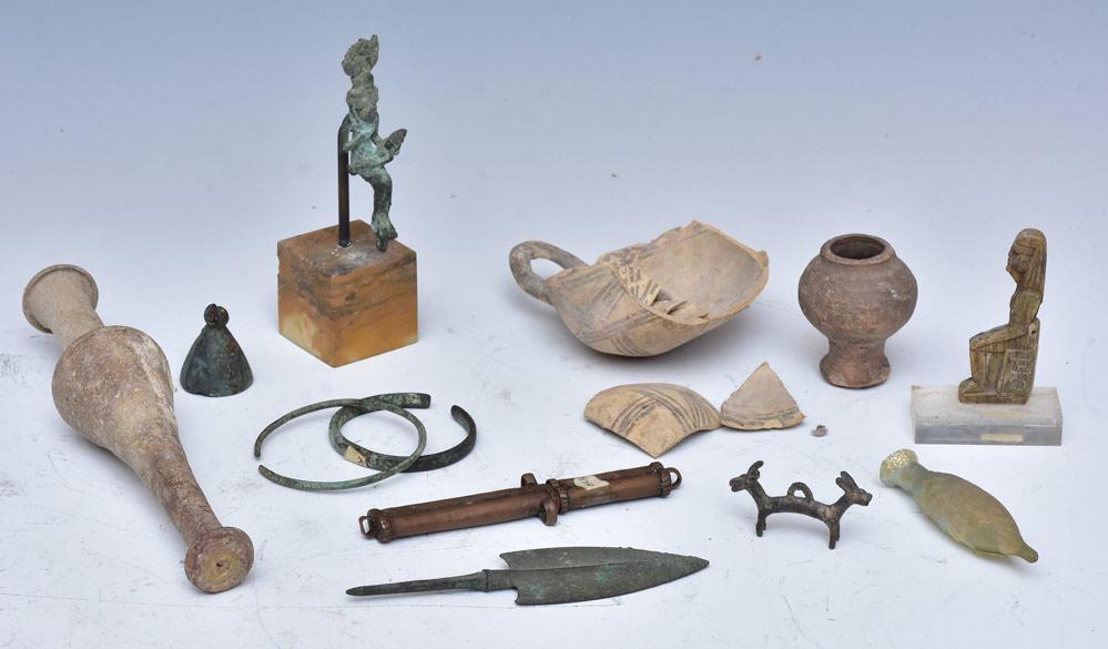 Tray lot of Antiquities: including Mesopotamian, 9 pieces including Amphora, small jar
