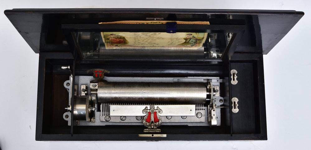 Victorian Cylinder Roll Music Box (1 of 4)