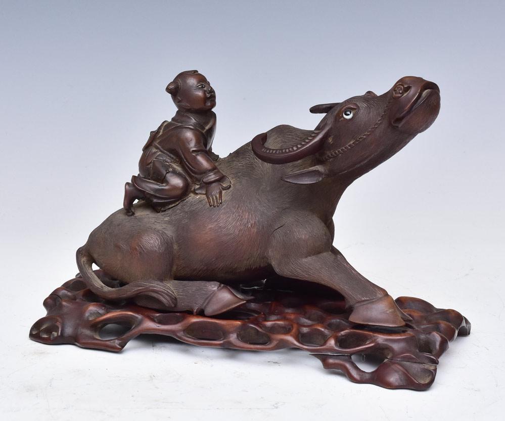 Chinese Wooden Carving (1 of 2)