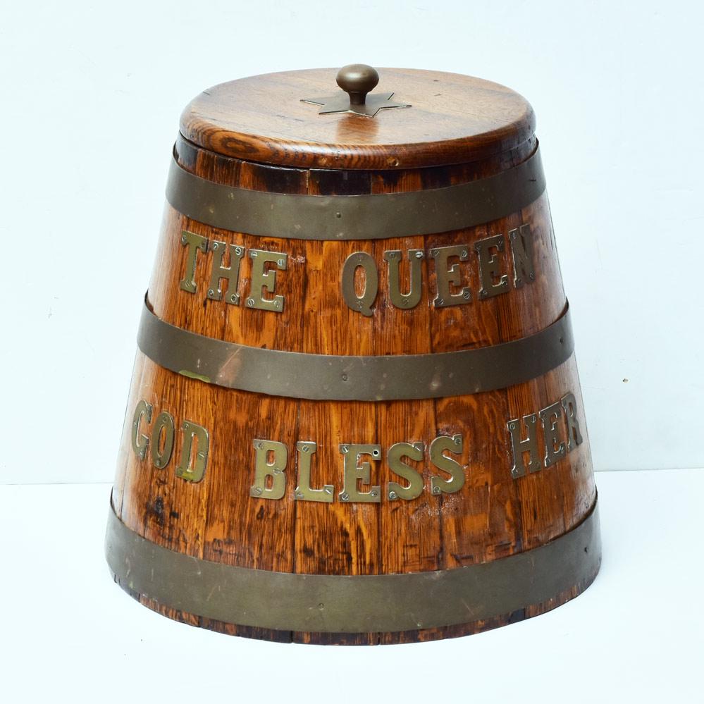 English Oak Coal Scuttle (1 of 2)