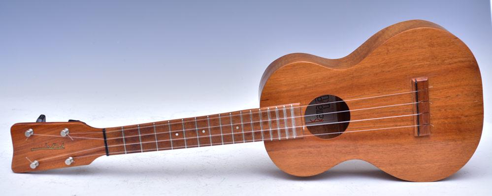 Kamaka Koa Ukulele (1 of 3)