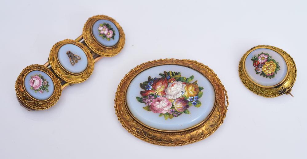 Three 18k Gold Micromosaic Brooches (1 of 3)