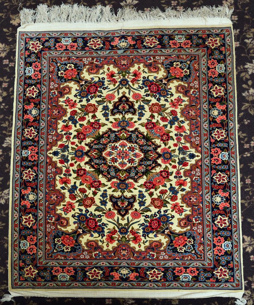 Persian Tabriz Carpet (1 of 6)