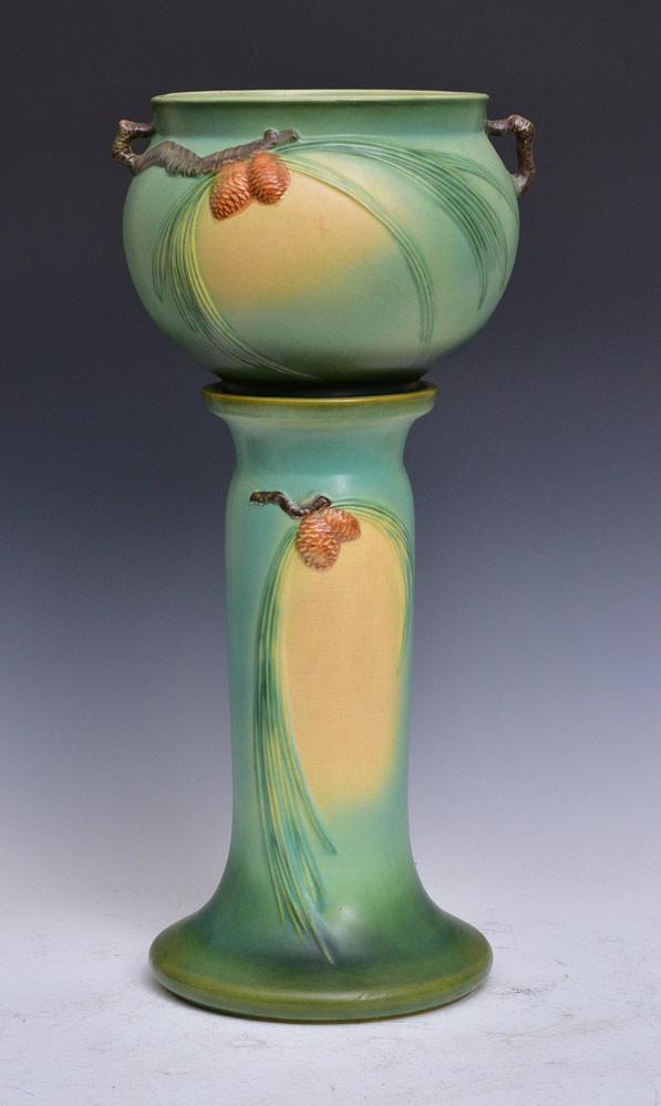 Roseville Pottery Jardiniere and Pedestal (1 of 7)