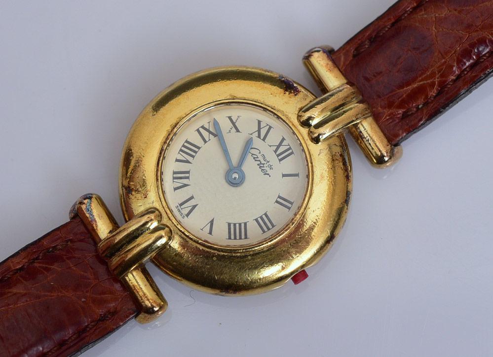 Must de Cartier Ladies Wrist Watch: quartz movement gold wash over silver case, 24 mm diameter