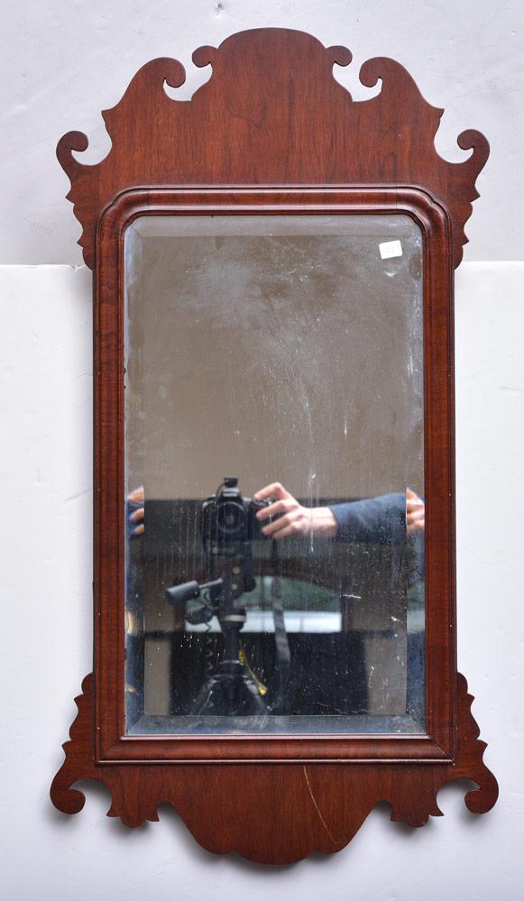 Colonial Williamsburg  Kittinger Mirror (1 of 2)