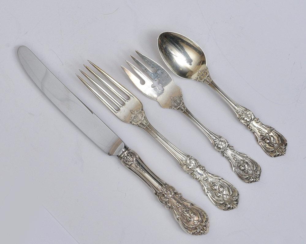 Reed and Barton Sterling Silver Flatware: Francis I pattern, 60 pieces 65.4 troy ounces gross