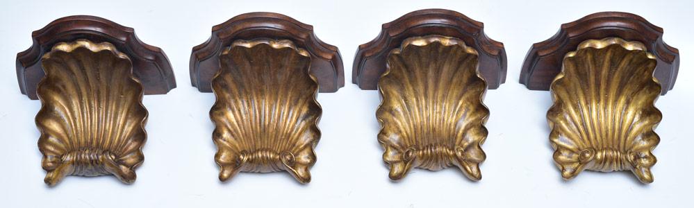 Four Italian "Shell" Wall Brackets (1 of 2)