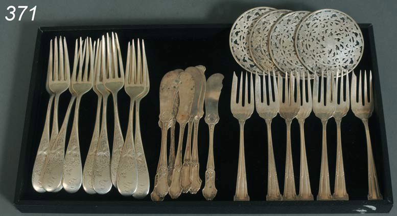 GROUP OF MISC STERLING including RW & S flatware 6: GROUP OF MISC STERLING including RW & S flatware 690 grams Shipping Information: Packing and shipping available within the Continental USA (excluding insurance):$20