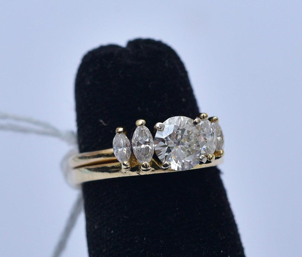 14k Gold Diamond Ring (1 of 2)