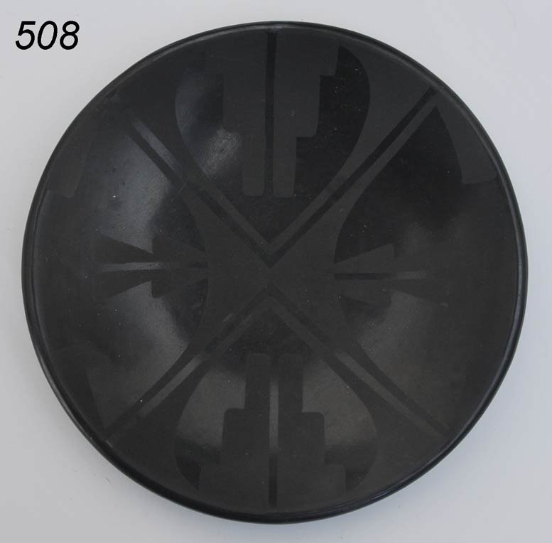 MARIA MARTINEZ BLACKWARE DISH signed "Marie & Popo: MARIA MARTINEZ BLACKWARE DISH signed "Marie & Popovi" 5 1/2" diameter Shipping available within the Continenal USA (listed amount excludes insurance which will be added based on hammer price.) $20