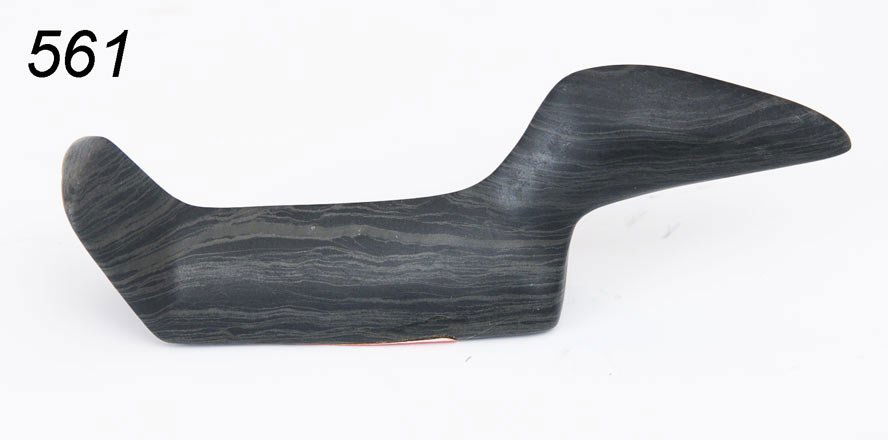BANDED SLATE BIRD STONE labeled "Kenito Co., Michi: BANDED SLATE BIRD STONE labeled "Kenito Co., Michigan" the bottom perforated 4 1/4" long Shipping available within the Continenal USA (listed amount excludes insurance which will be added based on ham