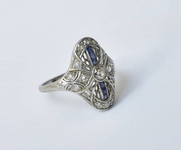 Platinum Edwardian Diamond and Sapphire Ring: the center diamond approximately .15 ct, ring size is 5 1/4, weight is 2.6 dwt gross